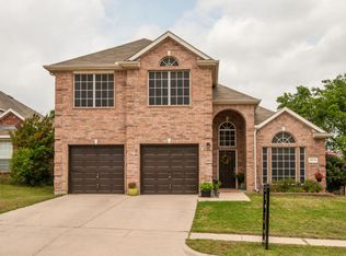 5912 Portridge Dr, Fort Worth, TX 76135