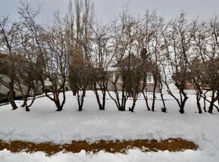 660 E 1st Ave, Irricana, AB T0M1B0