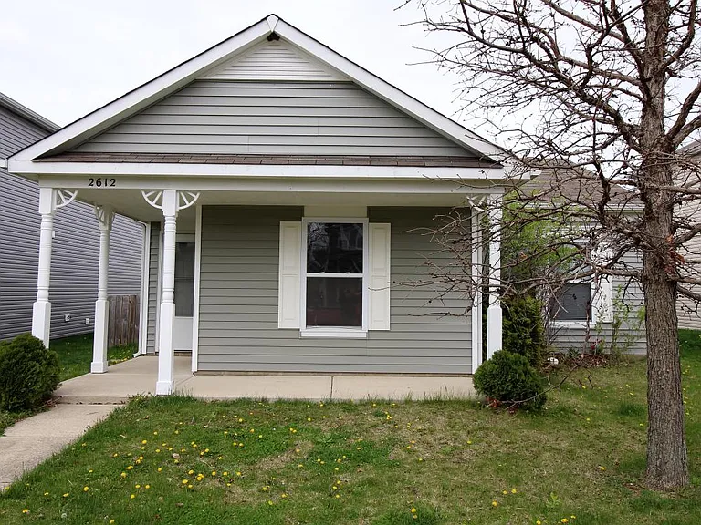 2612 Chilton Dr — Photo 1