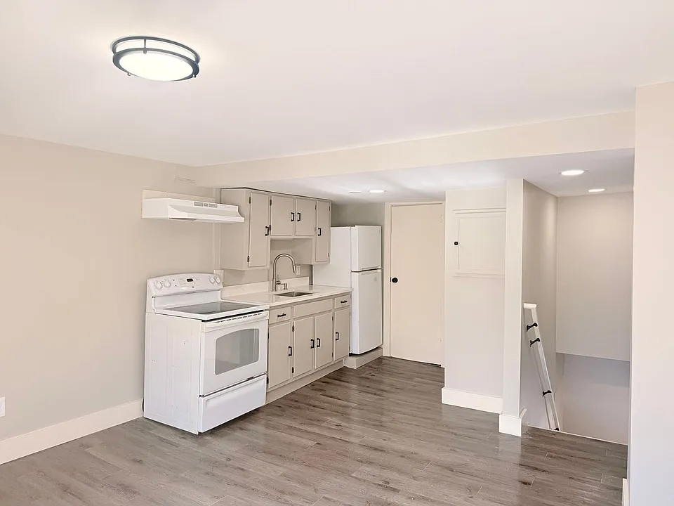 Pet-friendly Apartments for Rent in Hartford, VT!