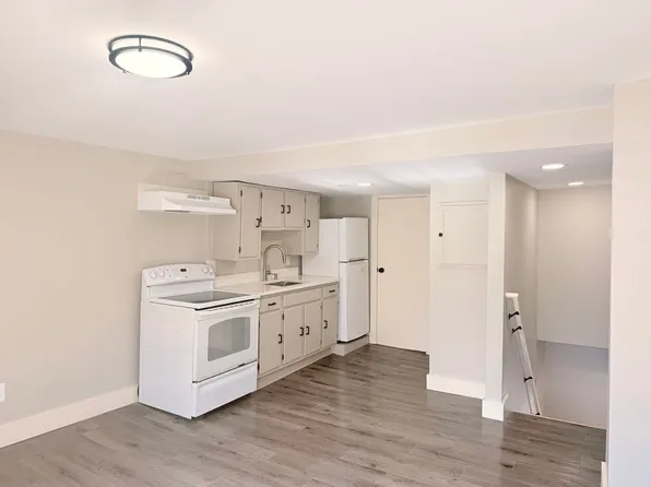 Pet-friendly Apartments for Rent in Hartford, VT!