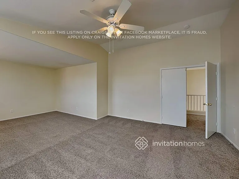 8068 Sweet Clover Ct — Photo 18