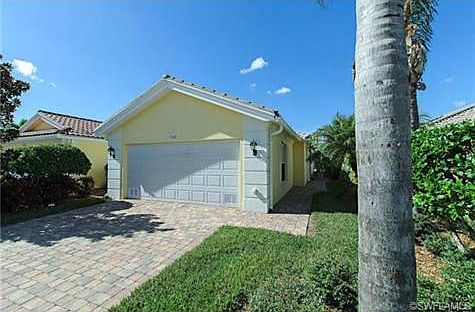 1st image of 15432 Orlanda Dr