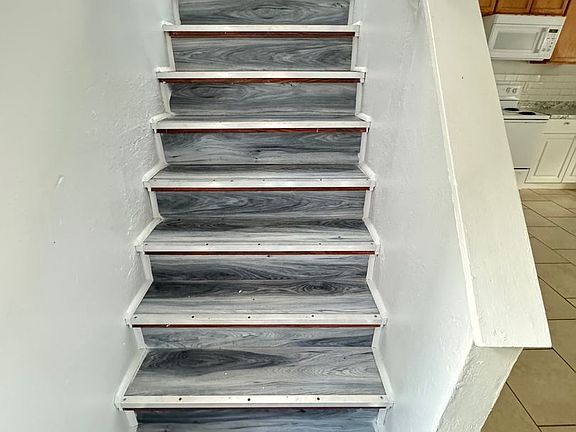 3rd image of 1419 10th St W #1B-1BA