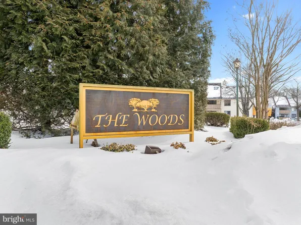 706 The Woods, Cherry Hill, NJ 08003