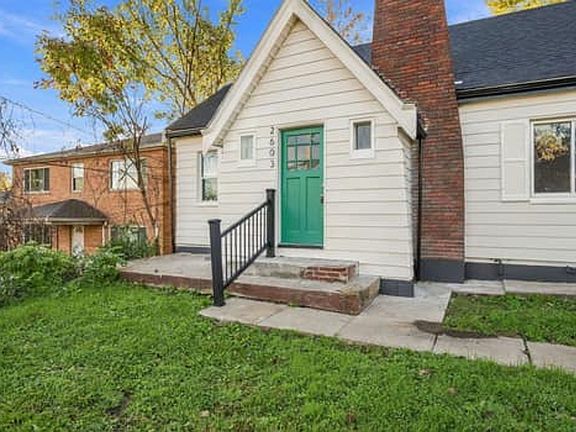 4th image of 2603 Kipling Ave