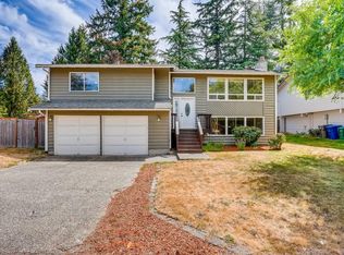 17528 161st Ave SE, Renton, WA 98058