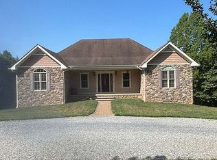 218 Trail Ln, Rustburg, VA 24588