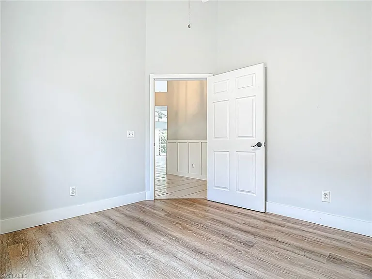 351 Pindo Palm Dr — Photo 27