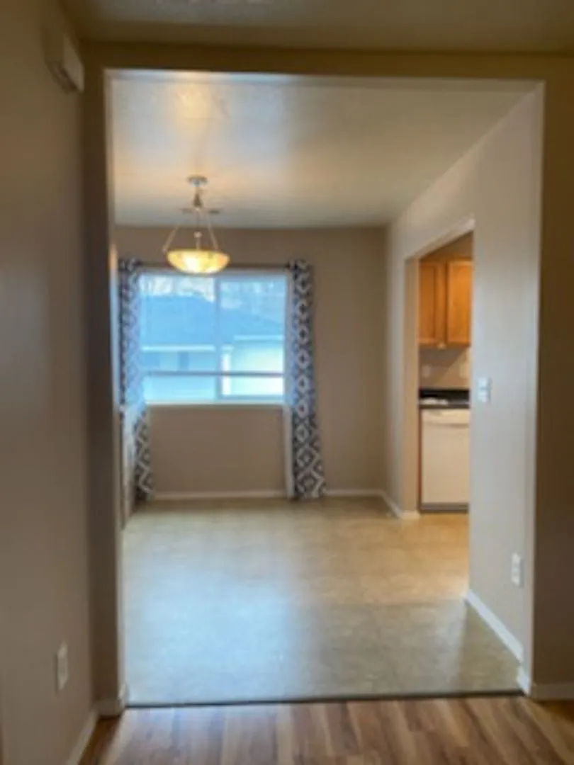 M2133 — Photo 2