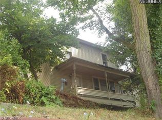 160 E Main St, New Concord, OH 43762