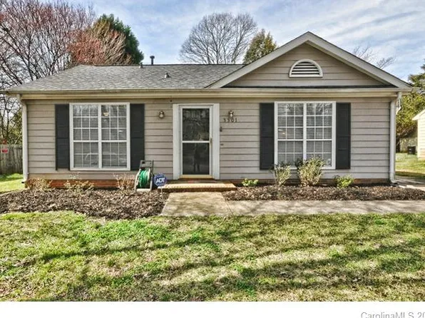 3301 Braewick Pl, Charlotte, NC 28227