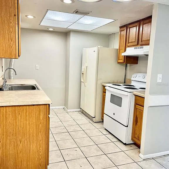 6065 Village Cir #6065 — Photo 9
