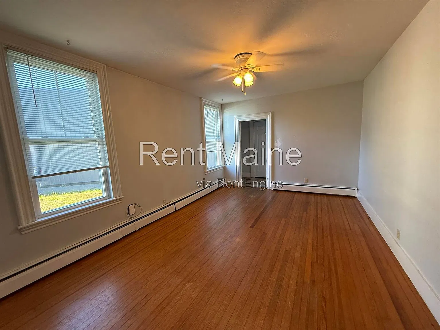 2 bed, 1.0 bath, $1,600 — Photo 4