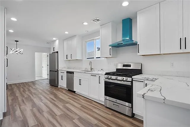 43 Labarre Pl — Photo 17