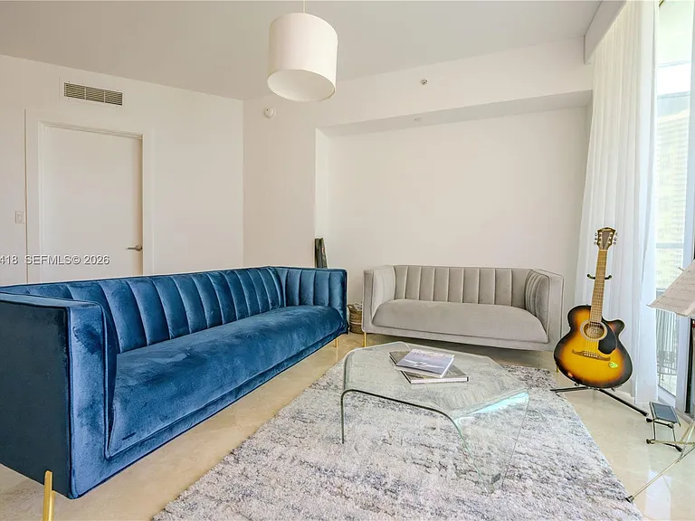 350 S Miami Ave #3203 — Photo 2