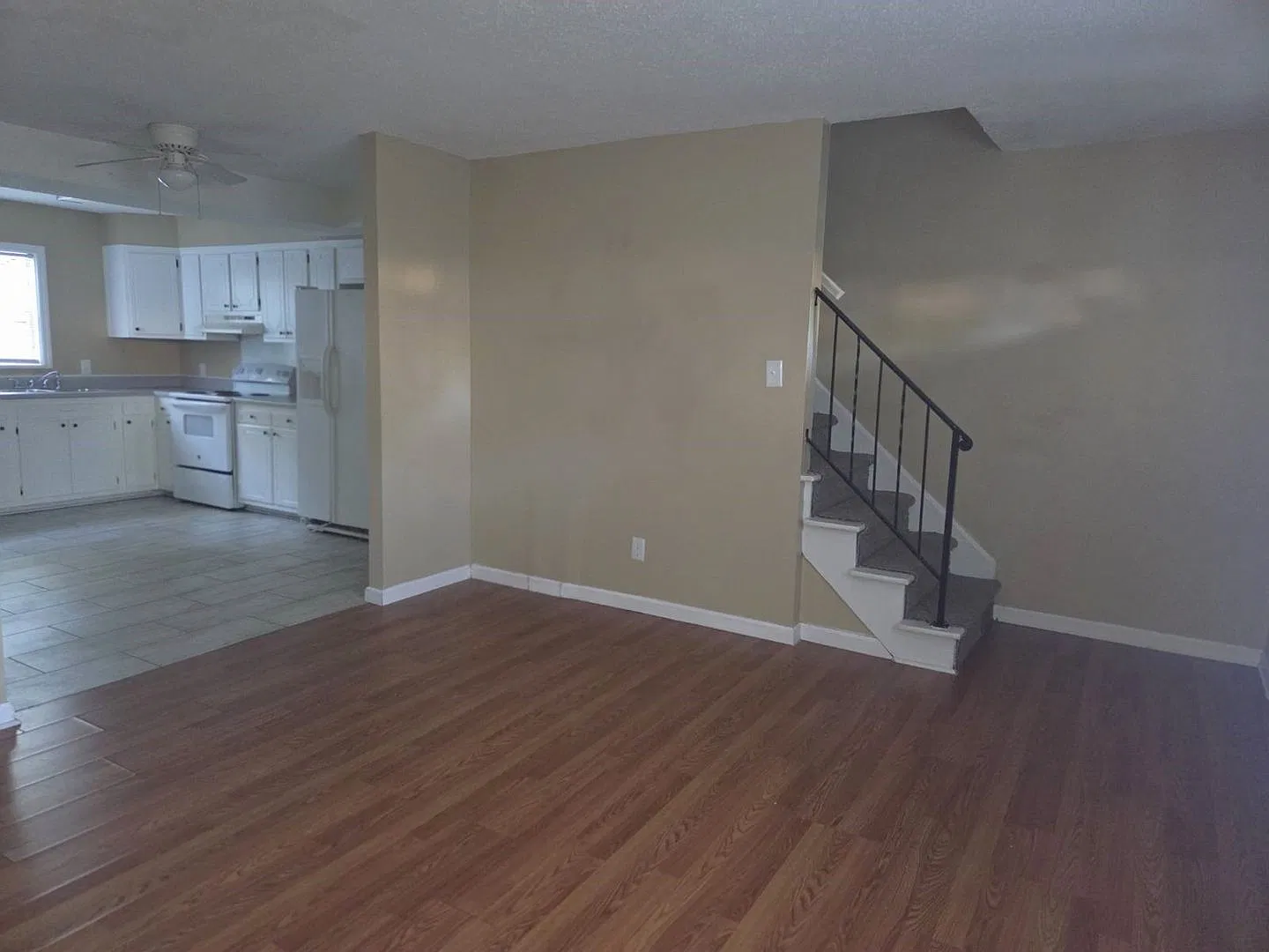 610 Park Ave — Photo 4