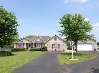114 Jerry Dean Thomas Rd, Russellville, KY 42276