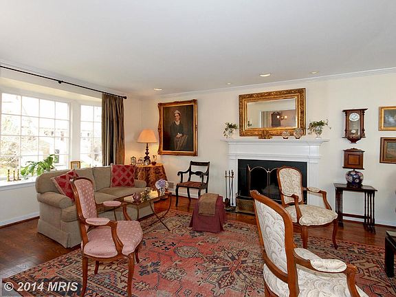 5th image of 4419 Chalfont Pl