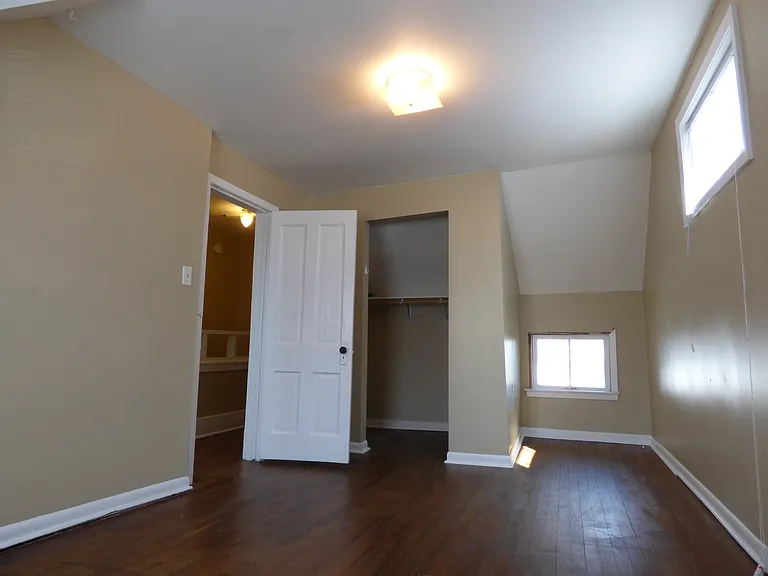 234 Lincoln St — Photo 12