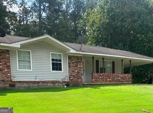 217 Roxbury Dr, Riverdale, GA