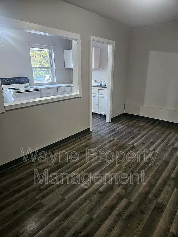 1 bed, 1.0 bath, 666 sqft, $595 — Photo 3