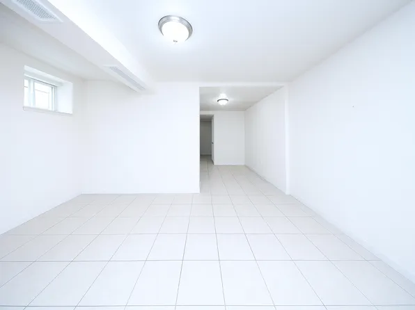 2166 West 9th Street image 14 of 27