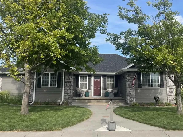 1710 C St, Cozad, NE 69130
