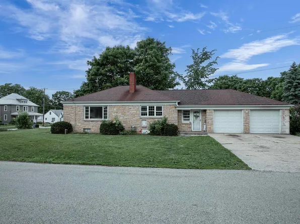 422 Church Ave, Casco, WI 54205