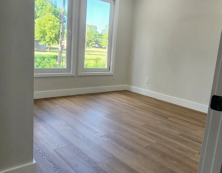 213 Rhode Island Cir — Photo 7