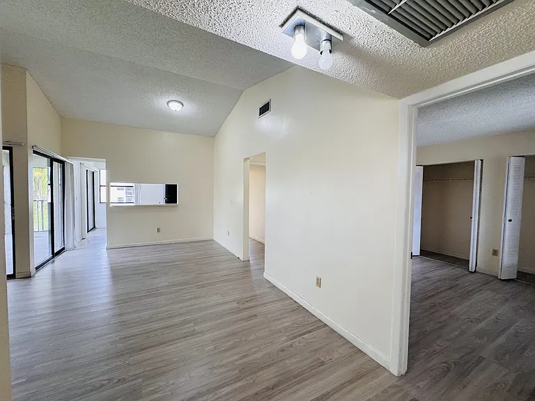 1149 Independence Trl — Photo 14