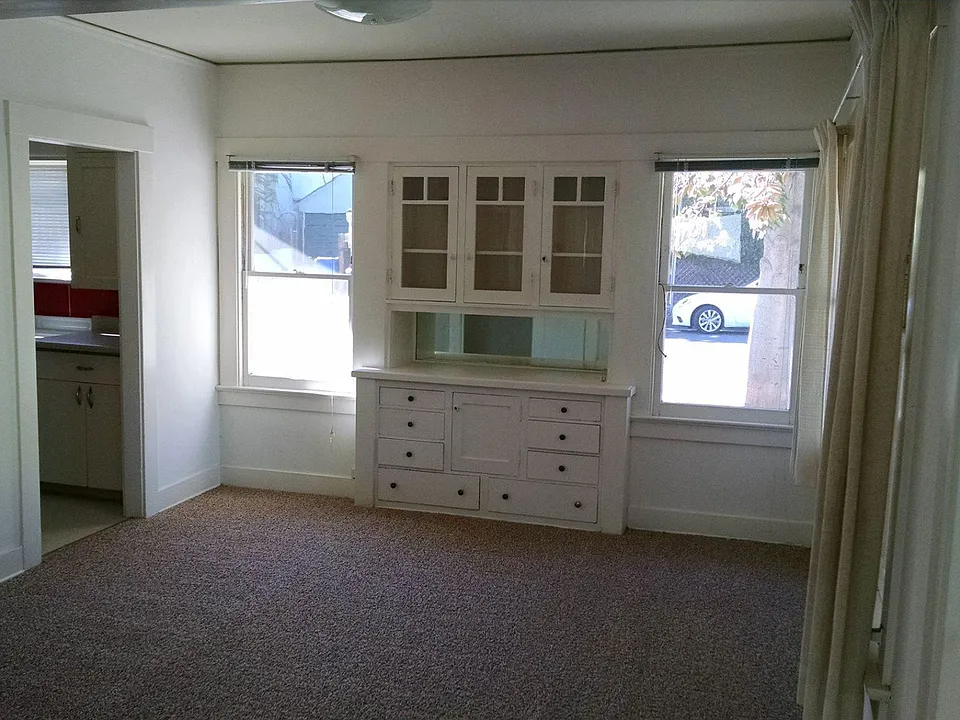 Dining area with new carpet
