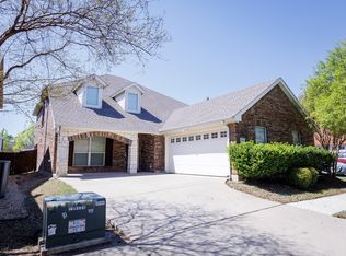 8401 Laughing Waters Trl, McKinney, TX 75070