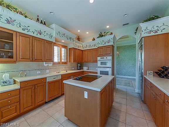 5th image of 23250 Foxberry Ln