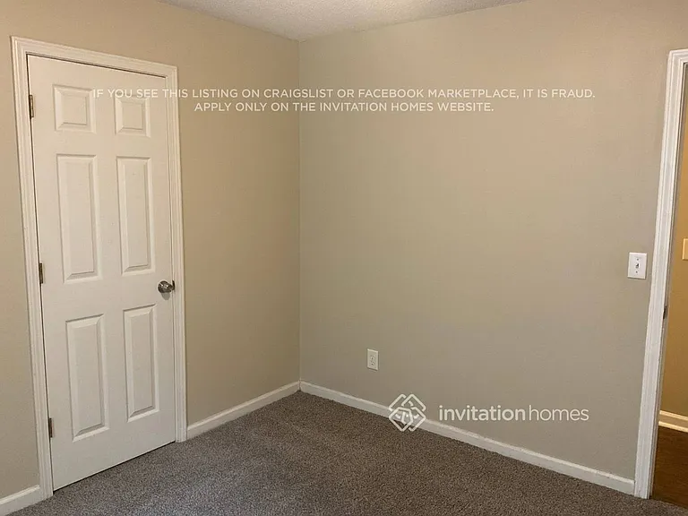 109 Childers Rd — Photo 11