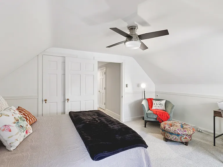 2506 Guilford Rd — Photo 5