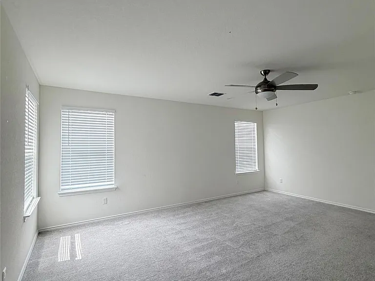 4406 Venticano Pl — Photo 21