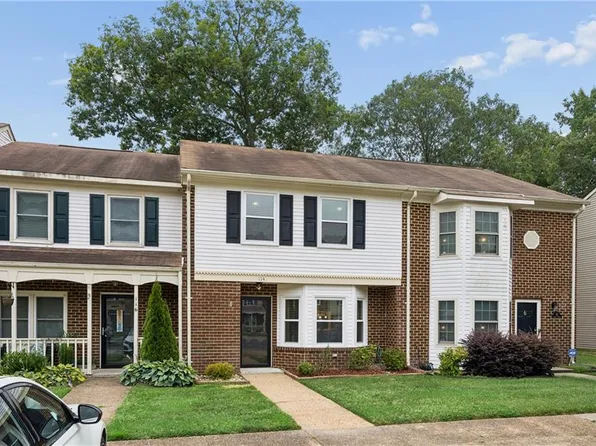114 Solebay St, Yorktown, VA 23692