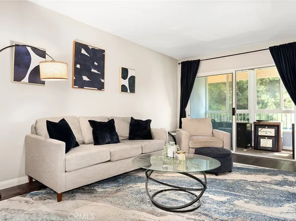 18307 Burbank Blvd Unit 92, Tarzana, CA 91356