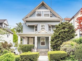 91 Parkway Rd #1G, Bronxville, NY 10708