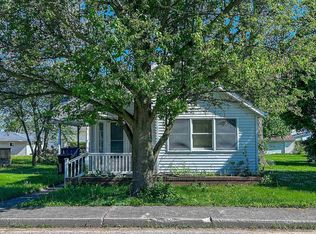 315 W Butcher St, Geneva, IN 46740