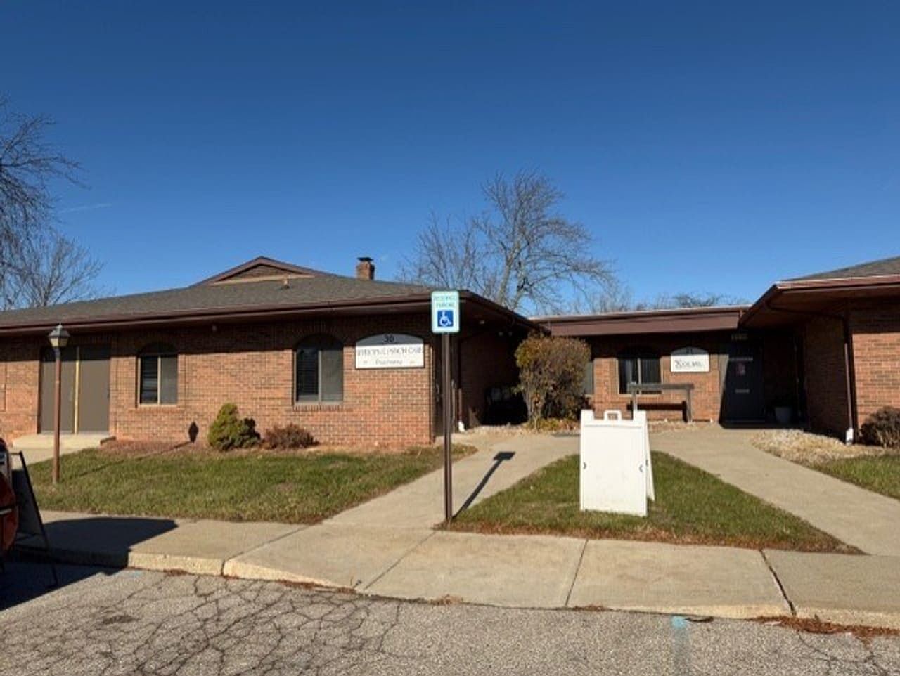 5039 Villa Linde Pkwy Suite 30, Flint, MI 48532 | MLS #20251056388 | Zillow