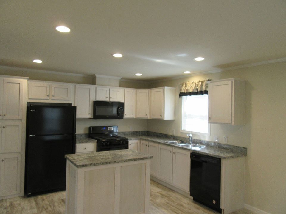 1st image of 57400 Bedford Blvd #424