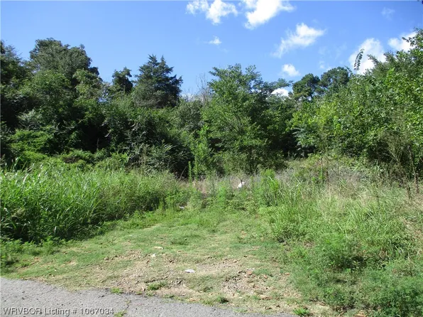 704 W Avenue H, Heavener, OK 74937