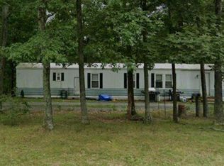 156 School House Rd, Middletown, NY 10940