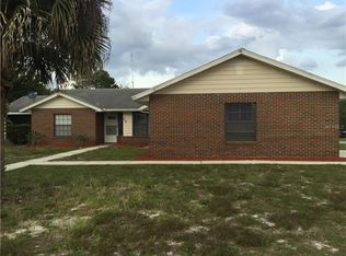 25 Surrey Rd, Debary, FL 32713