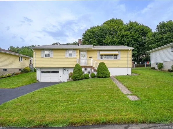 39 Tedesco Drive, Waterbury, CT 06708