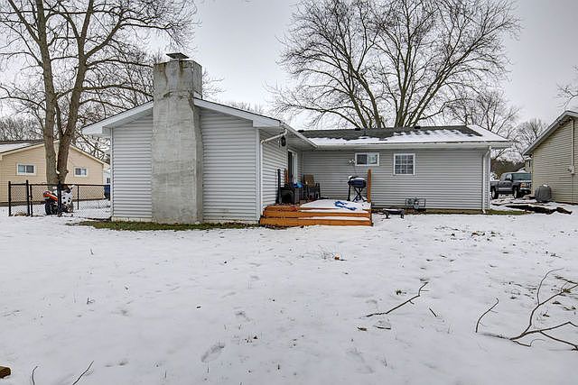 2nd image of 306 W Linden St