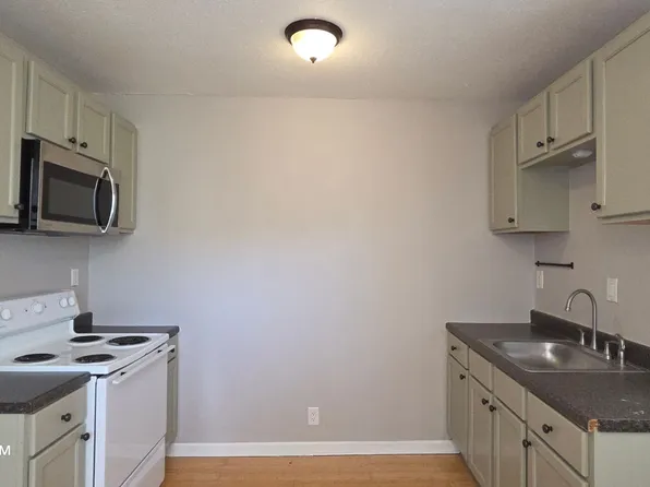 Mahncke Park 1 Bedroom w/study Available NOW!, 455 Eleanor Ave, San Antonio, TX 78209