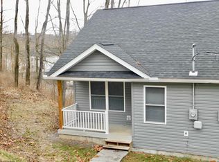 1459 Bergamont St, Morgantown, WV 26505